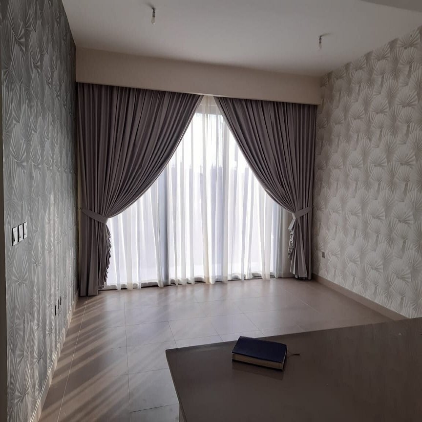 window curtains shop in karama dubai, curtains shop in satwa dubai, curtains shop in burjuman dubai, curtains for living room, window curtains shop in burjuman Dubai,